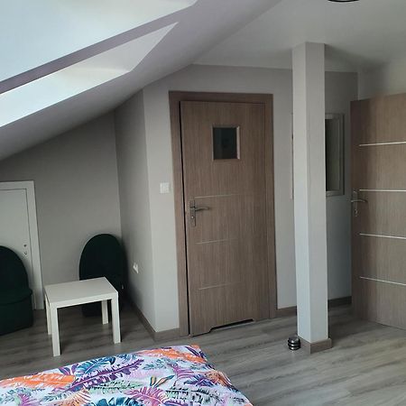 Stajnia Kruki Vila Wola Kaluska Exterior foto