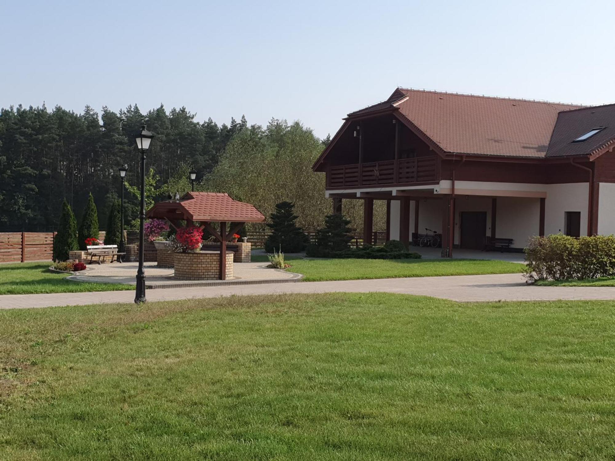 Stajnia Kruki Vila Wola Kaluska Exterior foto