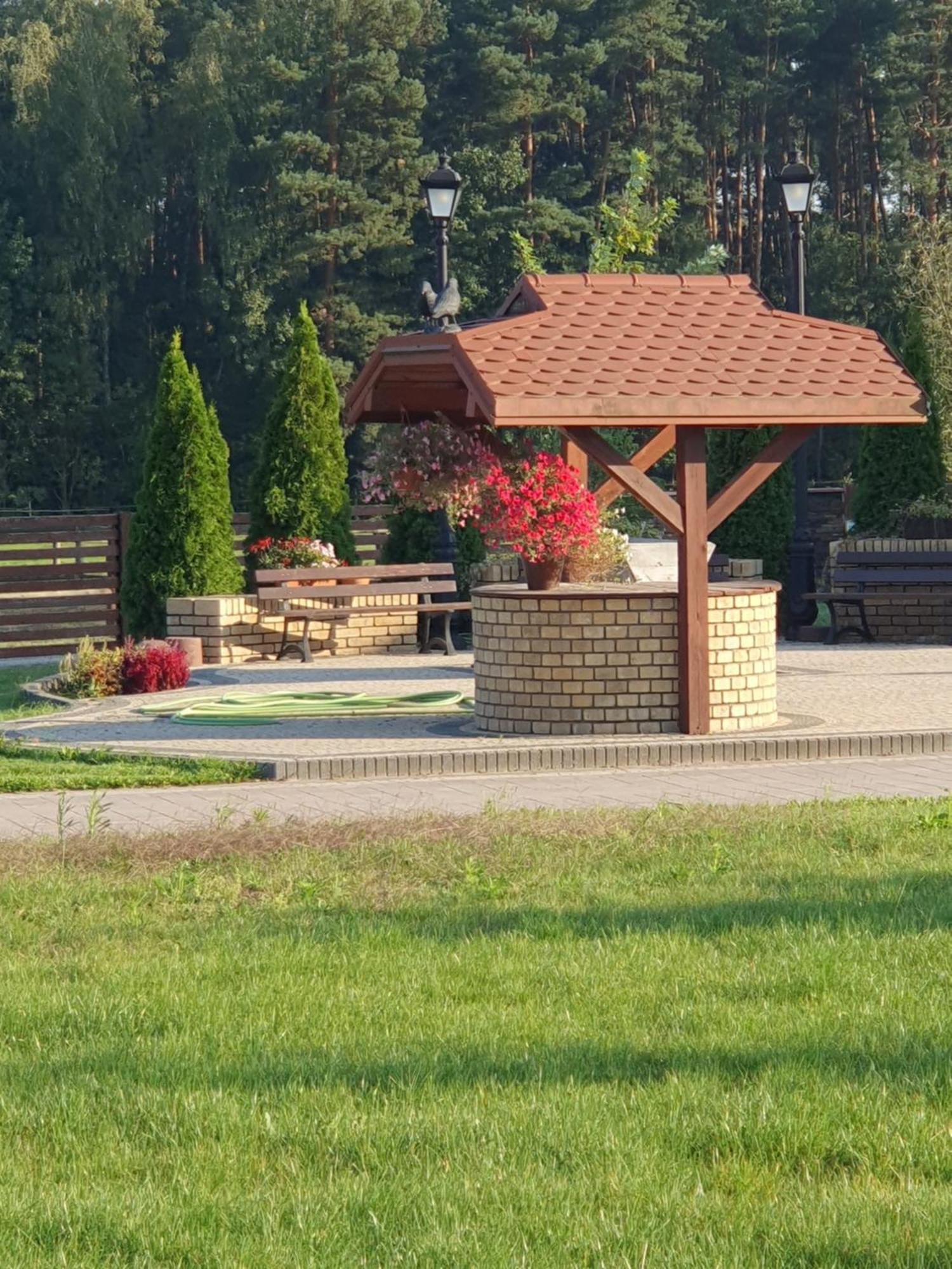 Stajnia Kruki Vila Wola Kaluska Exterior foto